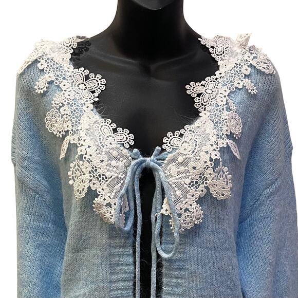 Two-Piece Skirt Sweater Set Cashmere Wool Blend Baby Blue White O/S NWT - Picture 3 of 5